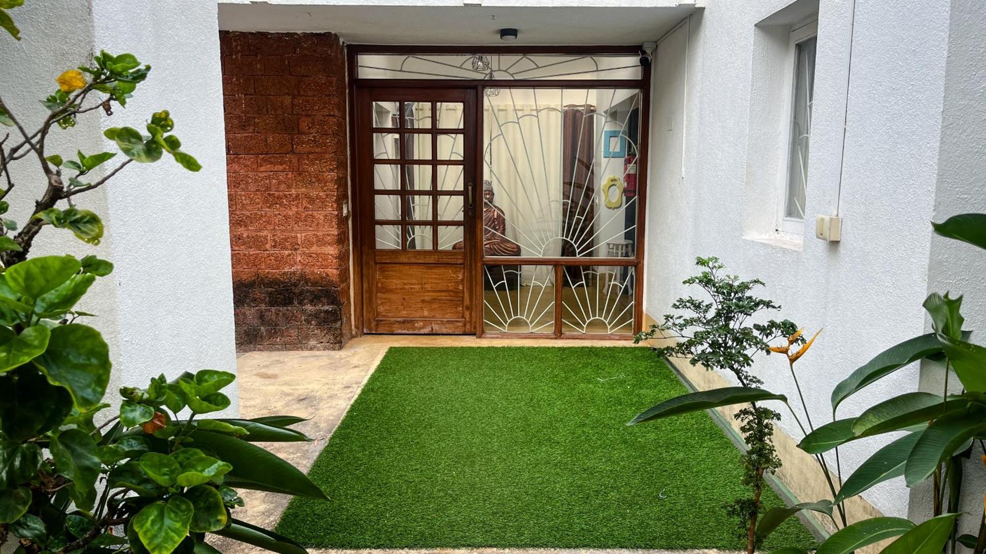 Villa M - Solitude 2 Candolim Goa 3Bhk, Pool Facing, Near Beach, Free Breakfast, Free Wifi And Prime Location ภายนอก รูปภาพ