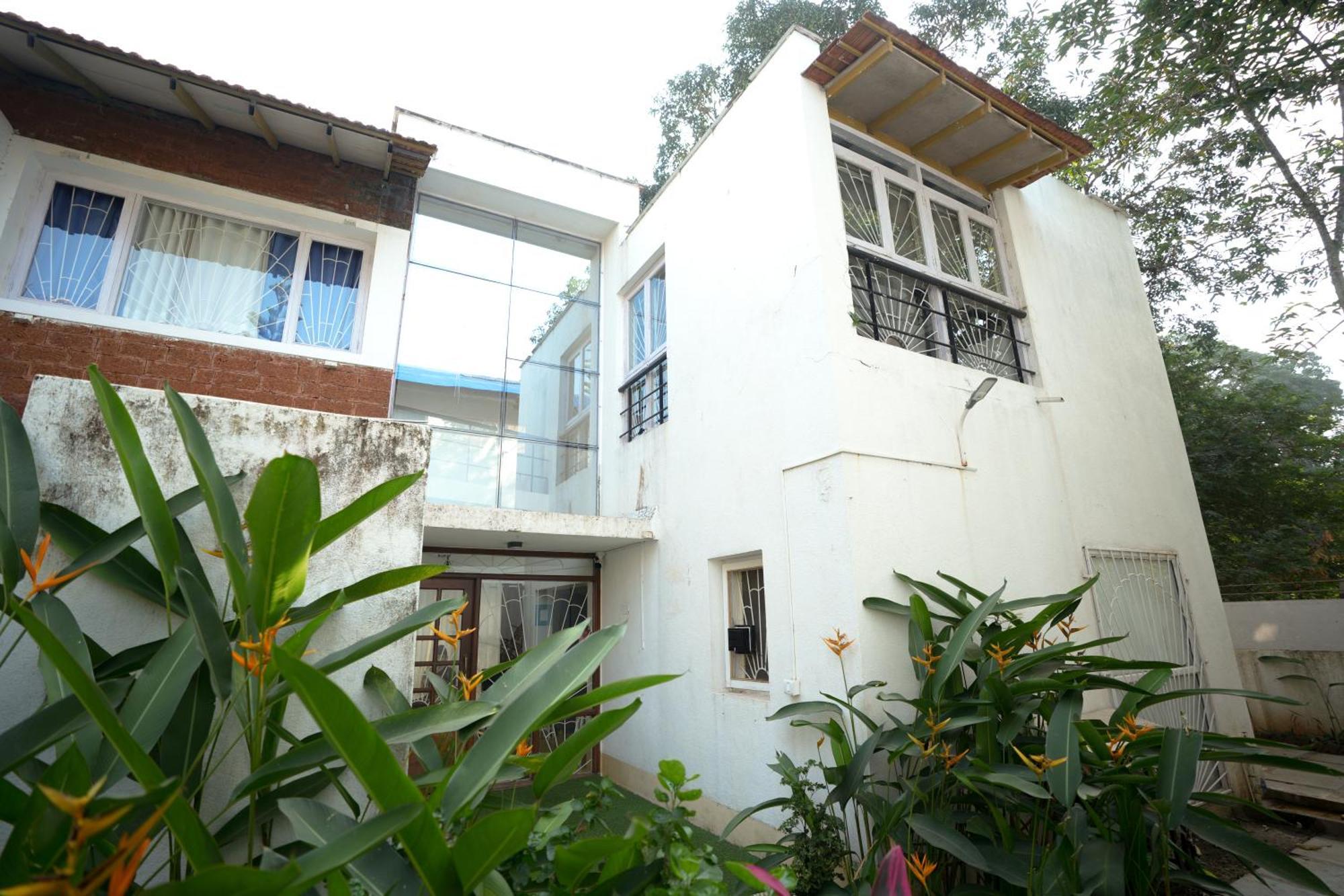 Villa M - Solitude 2 Candolim Goa 3Bhk, Pool Facing, Near Beach, Free Breakfast, Free Wifi And Prime Location ภายนอก รูปภาพ