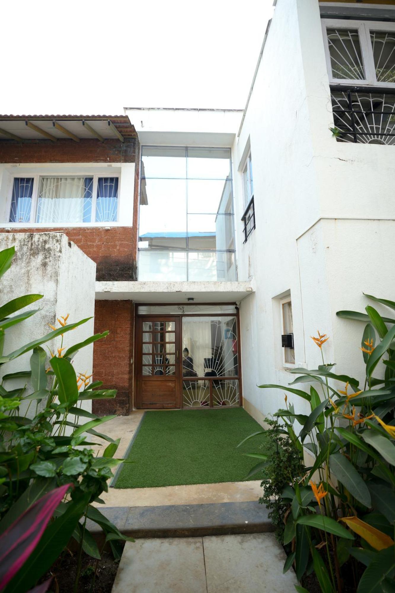 Villa M - Solitude 2 Candolim Goa 3Bhk, Pool Facing, Near Beach, Free Breakfast, Free Wifi And Prime Location ภายนอก รูปภาพ