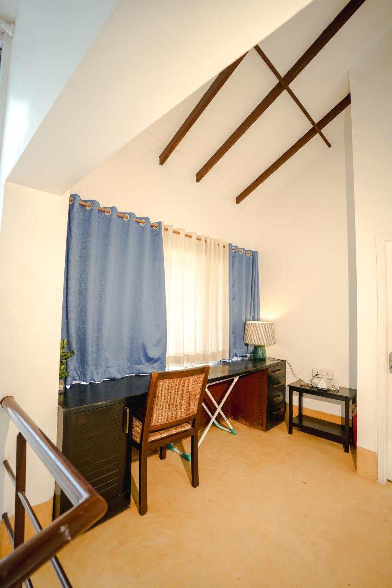 Villa M - Solitude 2 Candolim Goa 3Bhk, Pool Facing, Near Beach, Free Breakfast, Free Wifi And Prime Location ภายนอก รูปภาพ