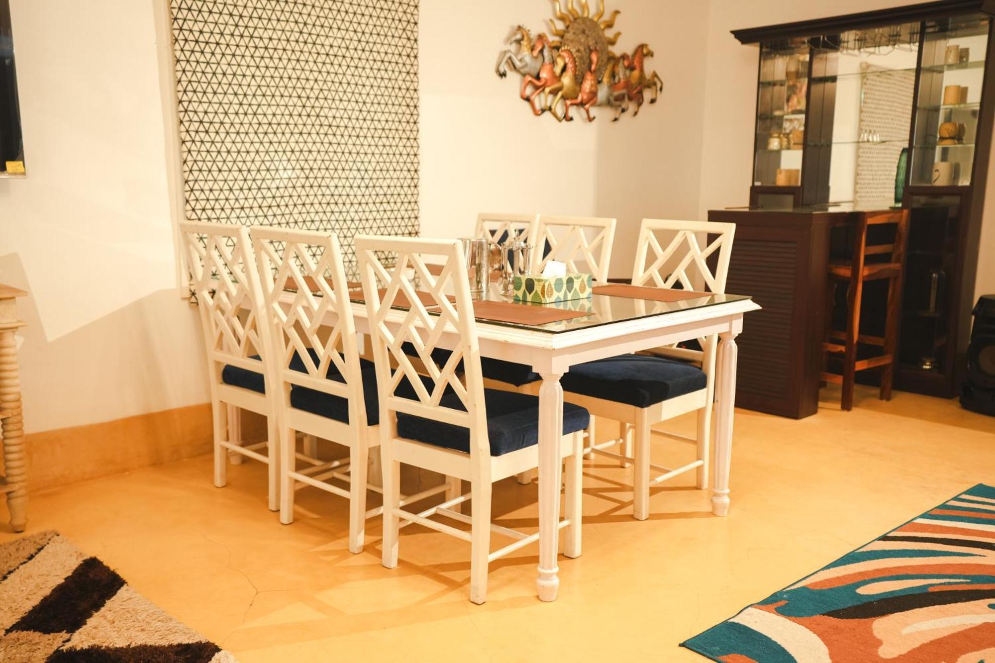 Villa M - Solitude 2 Candolim Goa 3Bhk, Pool Facing, Near Beach, Free Breakfast, Free Wifi And Prime Location ภายนอก รูปภาพ
