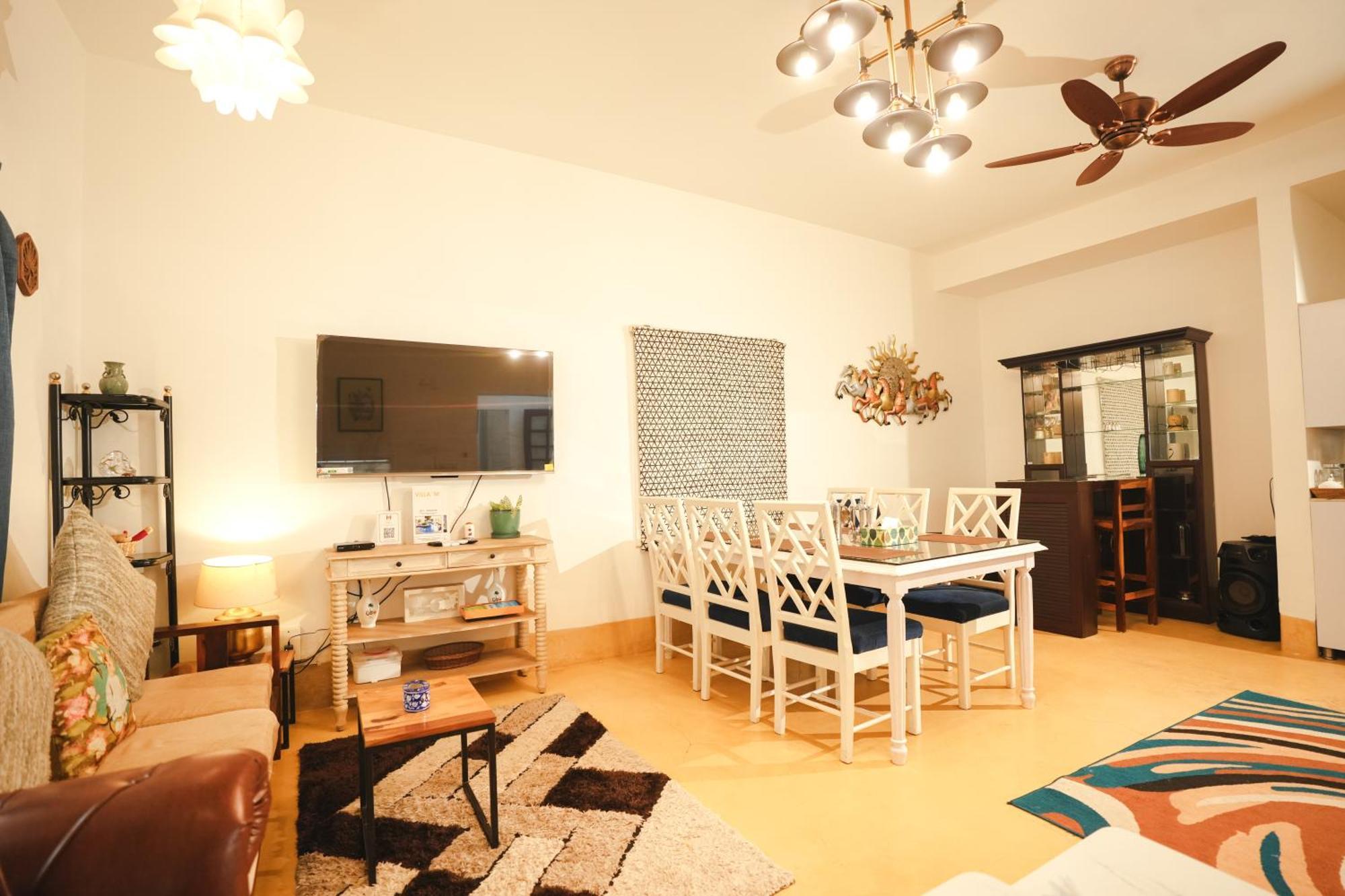 Villa M - Solitude 2 Candolim Goa 3Bhk, Pool Facing, Near Beach, Free Breakfast, Free Wifi And Prime Location ภายนอก รูปภาพ