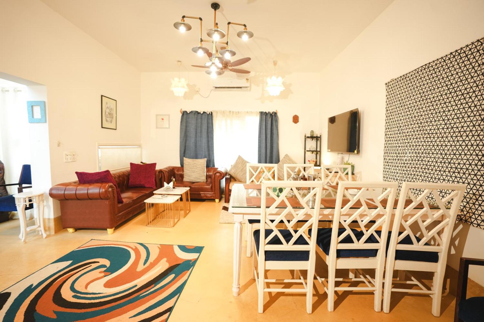 Villa M - Solitude 2 Candolim Goa 3Bhk, Pool Facing, Near Beach, Free Breakfast, Free Wifi And Prime Location ภายนอก รูปภาพ
